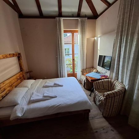 Ras Trebinje Stari Grad Bed & Breakfast Екстериор снимка