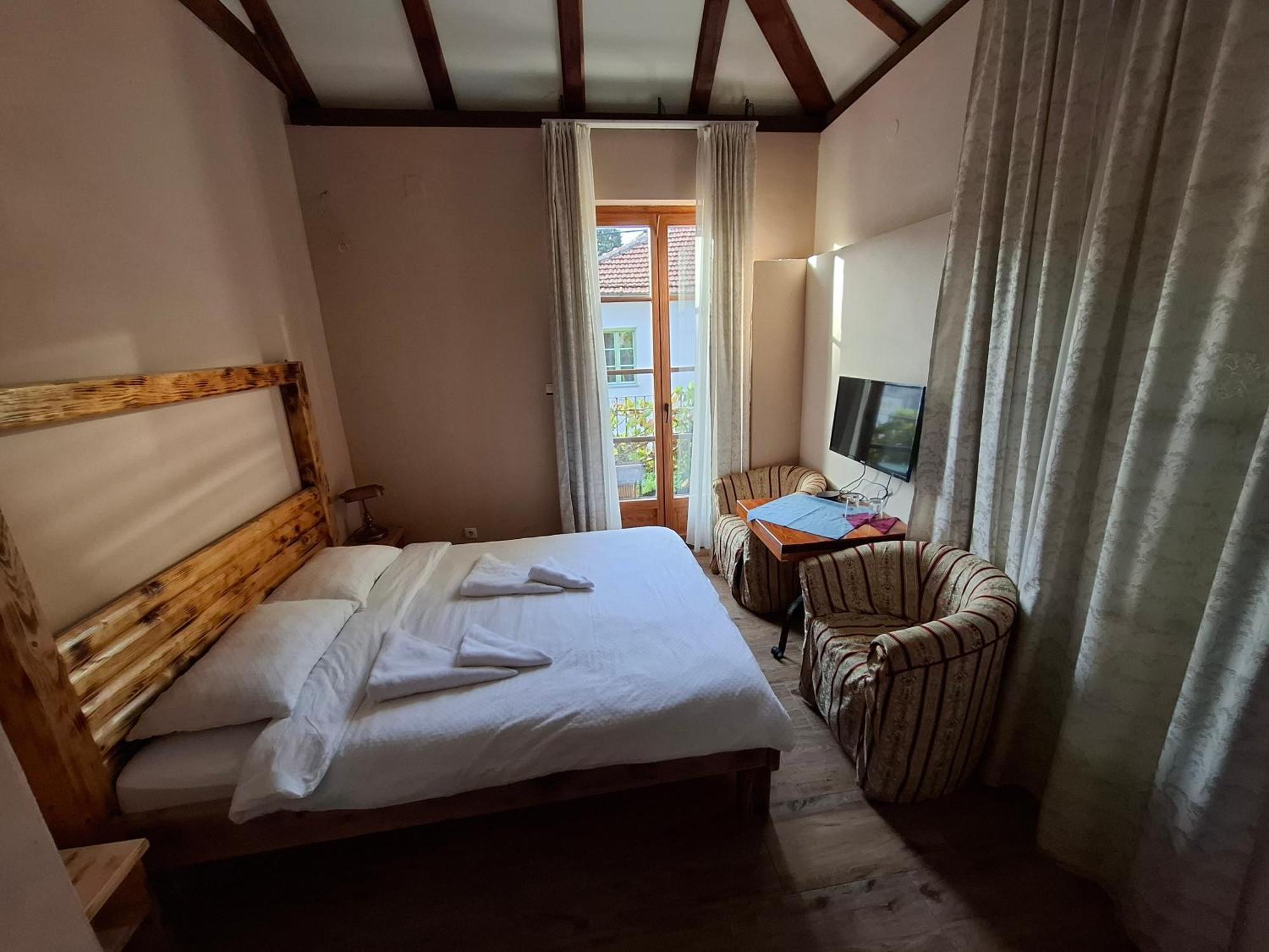 Ras Trebinje Stari Grad Bed & Breakfast Екстериор снимка
